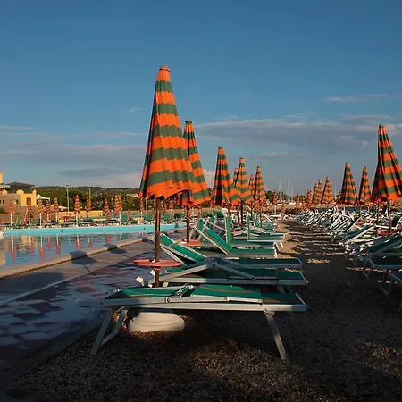 Sunbay Park 4*