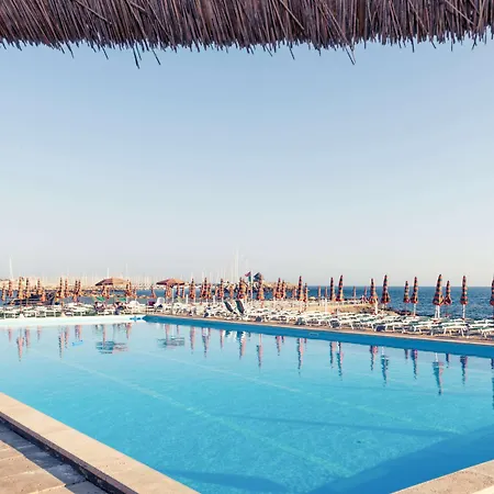 Hotel Sunbay Park