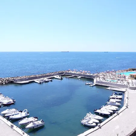 Hotel Sunbay Park