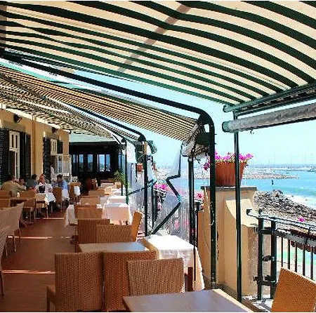 Sunbay Park 4* Civitavecchia