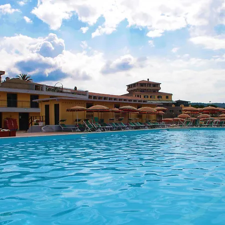 Hotel Sunbay Park