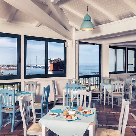 Sunbay Park Отель