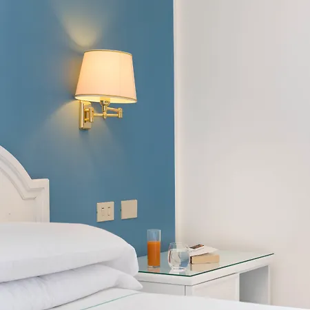 Отель Sunbay Park Чивитавеккья