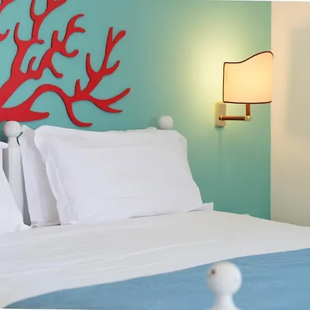 Отель Sunbay Park 4*